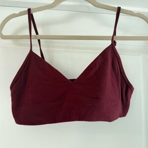 TnAction Sports bra size medium red/maroon